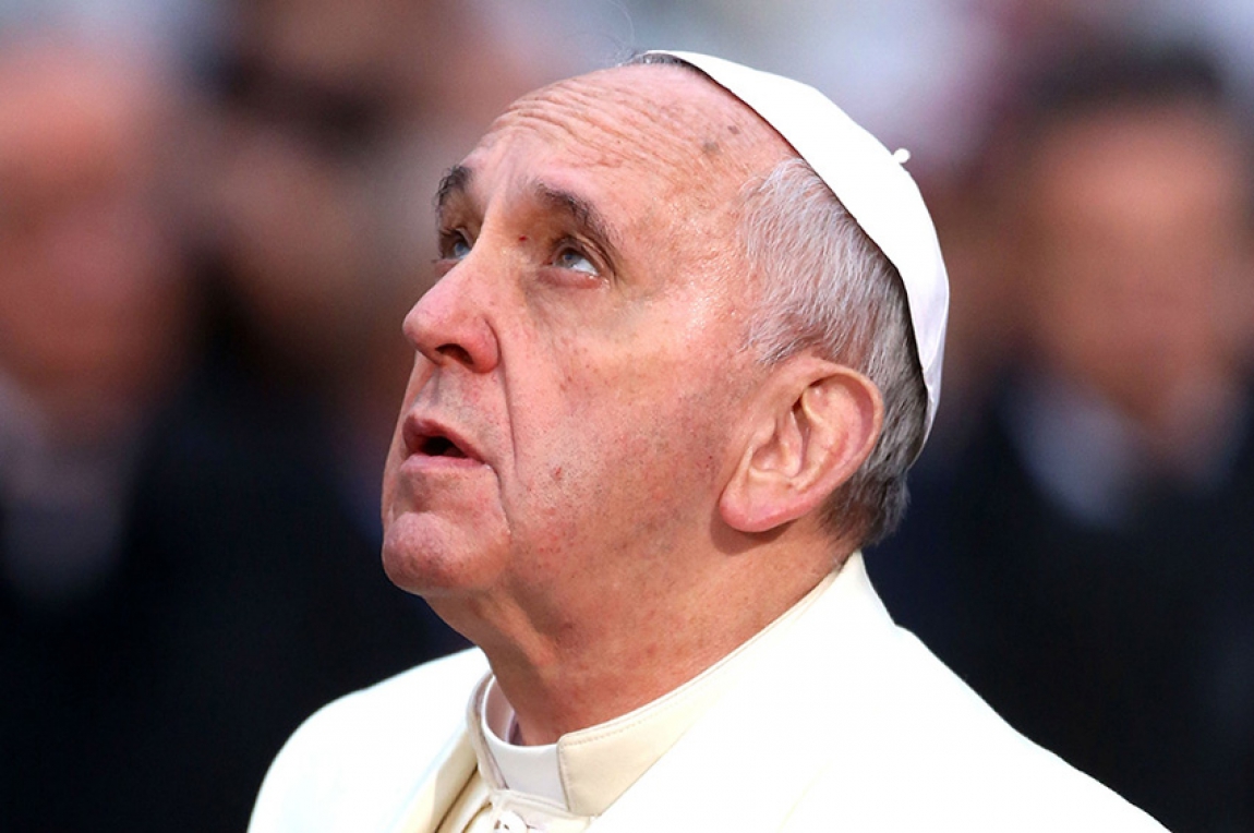 Piden la renuncia de Bergoglio y un nuevo cónclave para elegir verdadero Papa